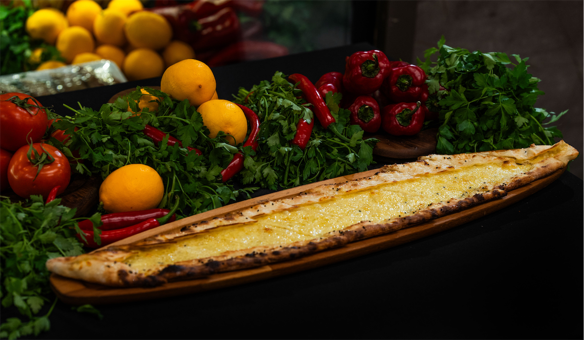 Kaşarlı Pide